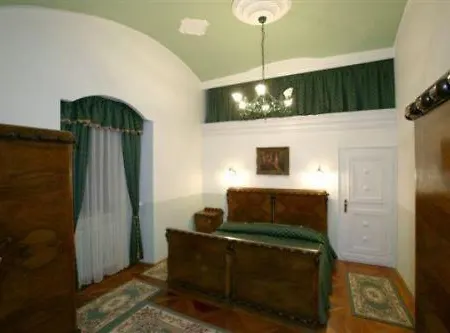Hotel Teleki-degenfeld Kastelyszallo Szirak